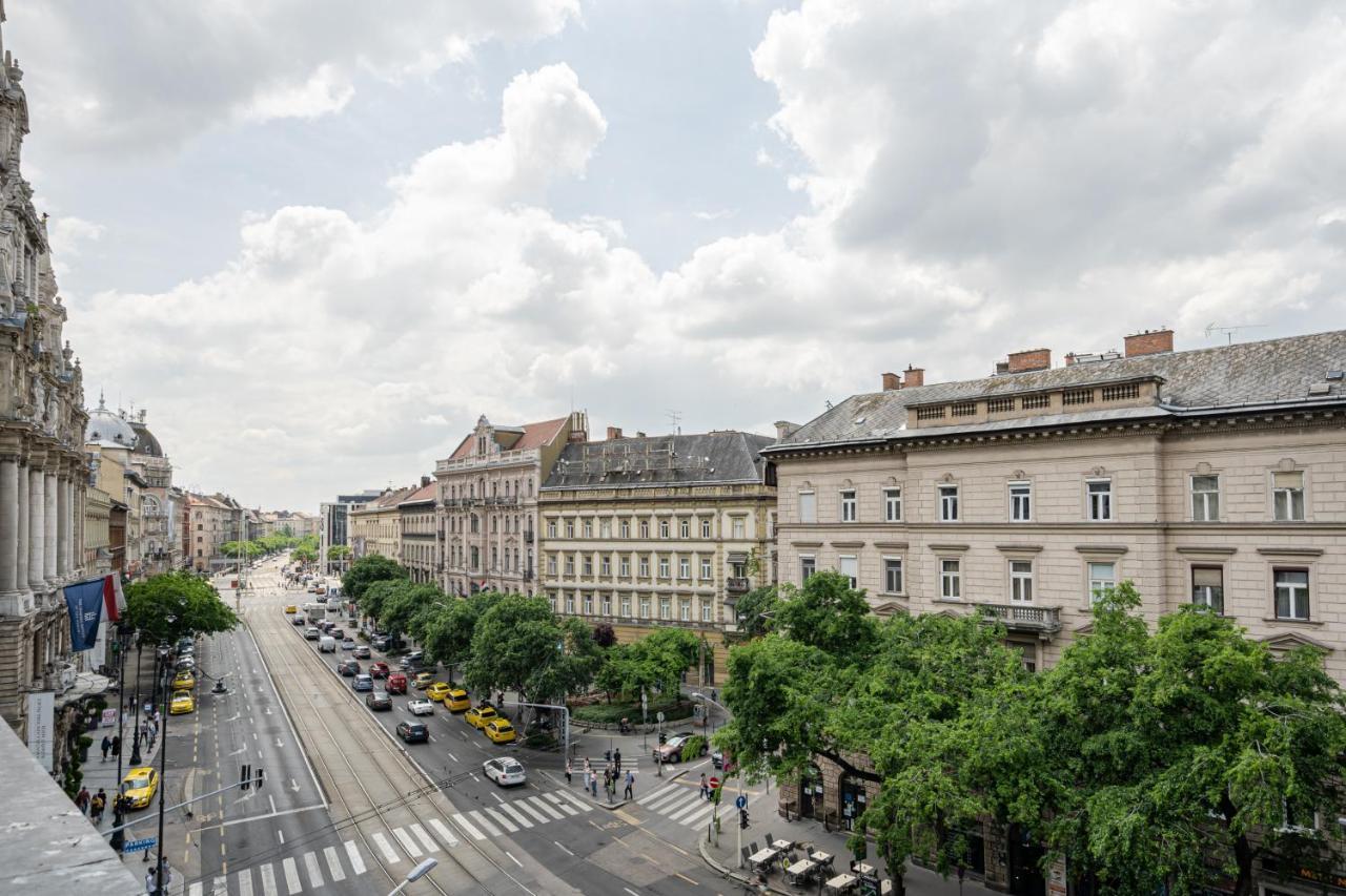 E13 - Grand Boulevard Heritage Suite - Best Location By Bqa Budapest Exterior photo