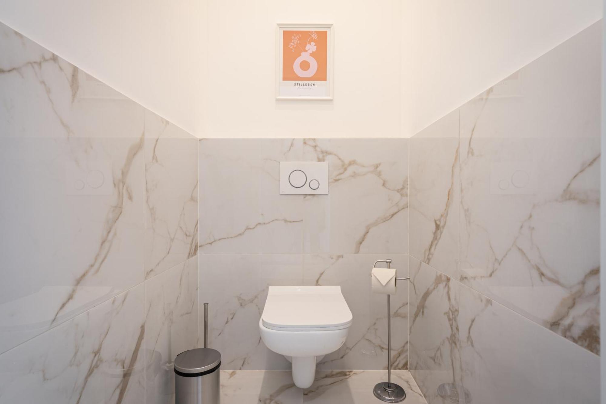 E13 - Grand Boulevard Heritage Suite - Best Location By Bqa Budapest Room photo